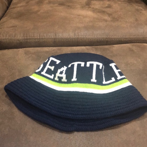 seattle bucket hat